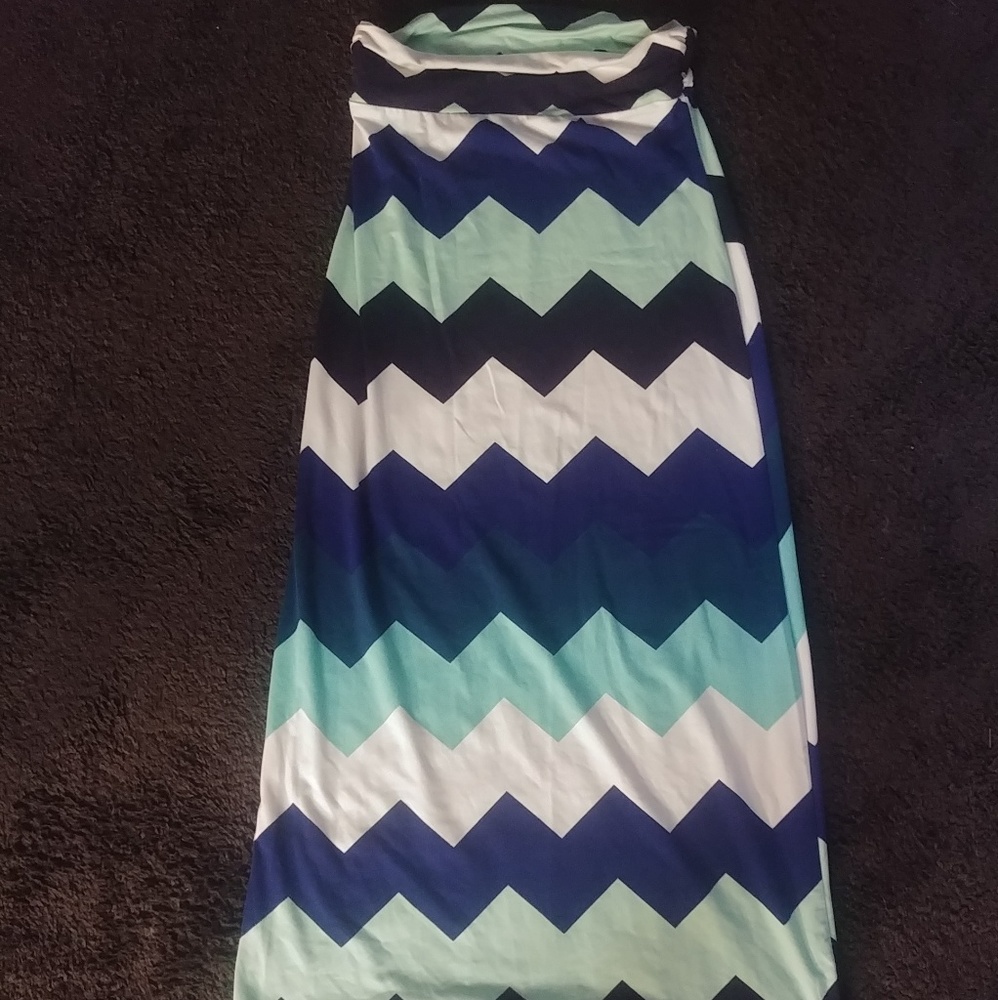 Chevron print maxi skirt